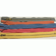 Fyndpåse nr. 149 dragkedjor 22cm