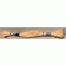 Moulinegarn puppets färg 7048
