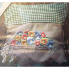 Broderiförpackning Kudde 